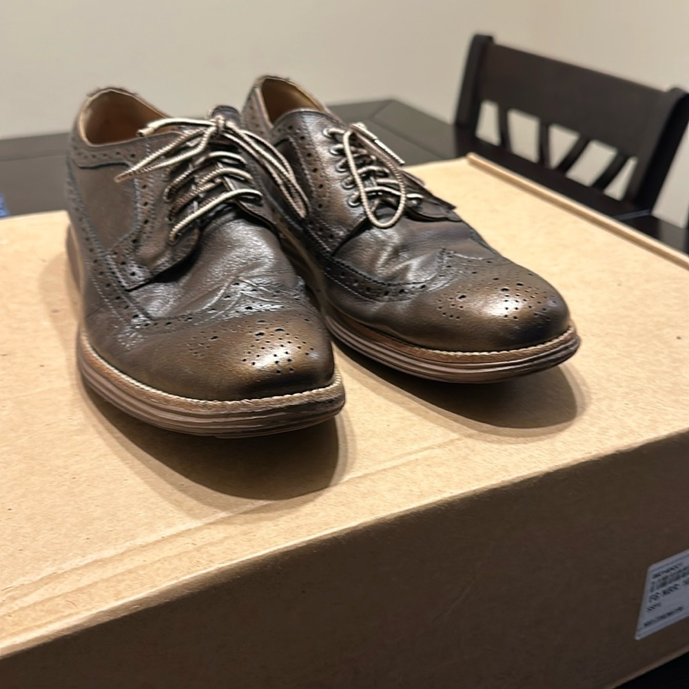 Cole Hann wing tip dress shoes